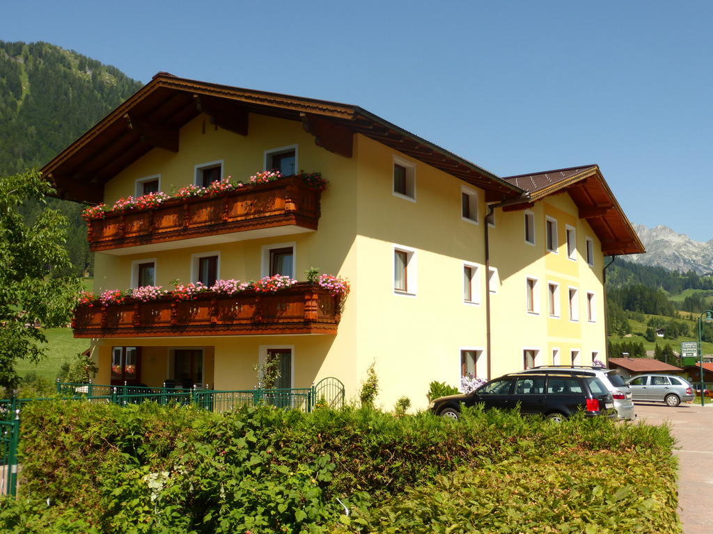 Hotel Pension Barbara Sankt Martin am Tennengebirge Ngoại thất bức ảnh