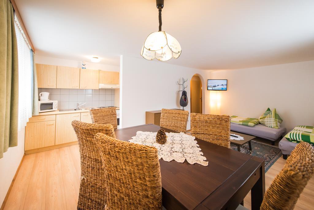 Hotel Pension Barbara Sankt Martin am Tennengebirge Ngoại thất bức ảnh